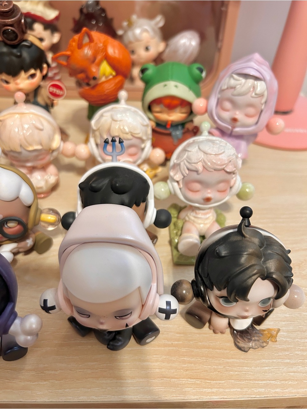 Popmart Assorted Skull Panda and Hirono - Picture 4 of 7